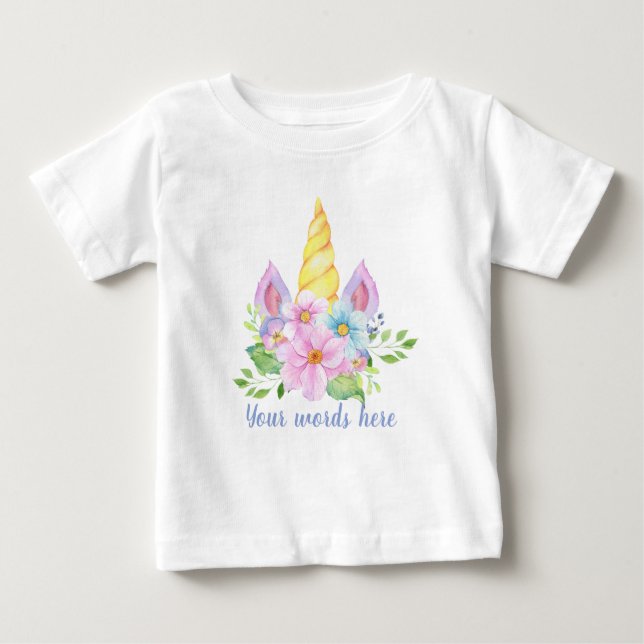 Skapa din egen Unicorn Horn & Flowers T Shirt (Framsida)