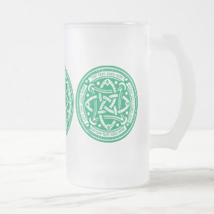 Skapa din egna Celtic irländare för Frostat Ölglas
