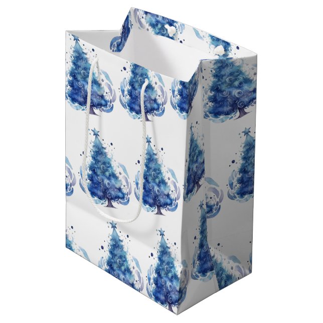 Skapa Ditt Eget Blått Vattenfärg Julträd (Framsidan Vinklad)