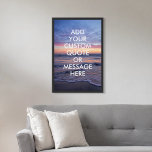 Skapa ditt eget citattecken poster<br><div class="desc">Skapa ett eget citattecken för anpassningsbar poster väggkonst. Anpassa detta poster utskrift med modern minimalistisk typografi och havets vinkara soluppgång.</div>