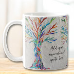 Skapa ditt inspirationsmeddelande kaffemugg<br><div class="desc">Det dekorativa kaffet mugg har ett mosaiskt träd i regnbåge i färg. Lägg till det inspirerande citat eller meddelande du valt för att anpassa det. Du kan redigera teckensnittet,  teckensnittet storlekt och teckensnittet färg. Original Mosaic © Michele Davies.</div>