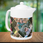 Skapa Personlig 5 Photo Collage Guld Monogram<br><div class="desc">Skapa din egen anpassningsbar, personlig, monogrammad, 100 % vit porslin, diskmaskin säker, mikrovågshämmande säker, 5 fotokollage med faux guld bakgrundsbild tekanna, med elegant faux guld typography-skript. Om du vill anpassa skriver du bara in hälsning eller namn eller text och lägger till fem av dina favoritbarn/baby / husdjur/familj / par /...</div>