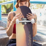 Skapa Personlig Photo Guld Monogram Namn Maple Mini Skateboard Bräda 18,5 Cm<br><div class="desc">Skapa din egen anpassningsbar, personlig, coola, snyggt, elegant faux typography-skripttext för guld, bästa kvalitet för hård sten-kapellets konkurrensformade fotoskateboard-bildskärm. Om du vill anpassa lägger du bara till din favoritfamilj / ditt favoritpar / ungar / baby / husdjur / resefoto och skriver in ditt namn / monogram / initialer. När du...</div>