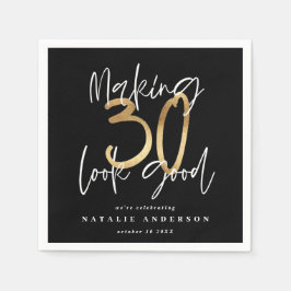 Skapar 30-bra guld födelsedagsfest pappersservett