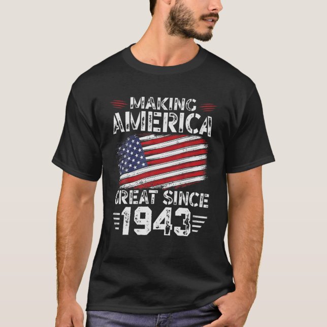 Skapar America Underbar sedan 1943 American Flagga T Shirt (Framsida)