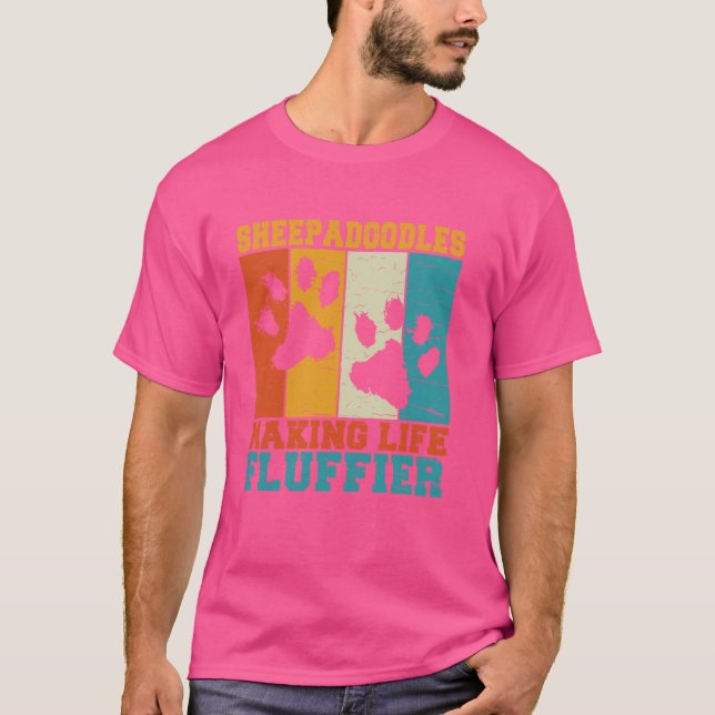 Skapar Life Fluffier Sheepadoodle T Shirt (Framsida)