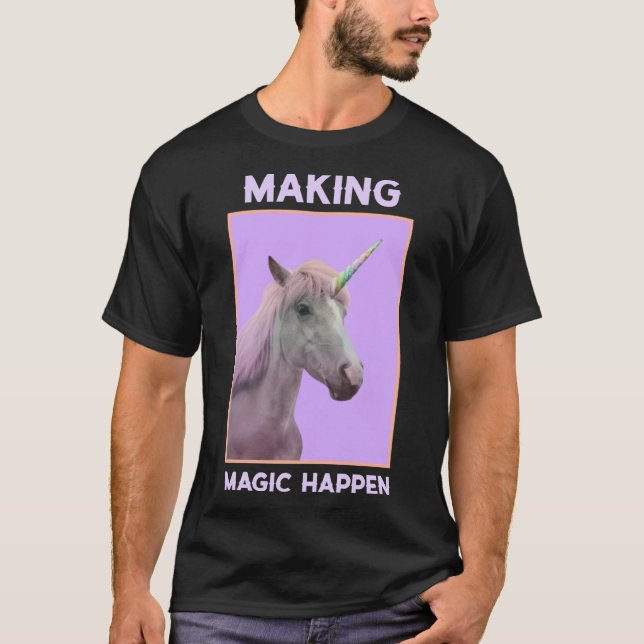Skapar Magic Happen Design Classic T-Shirt (Framsida)