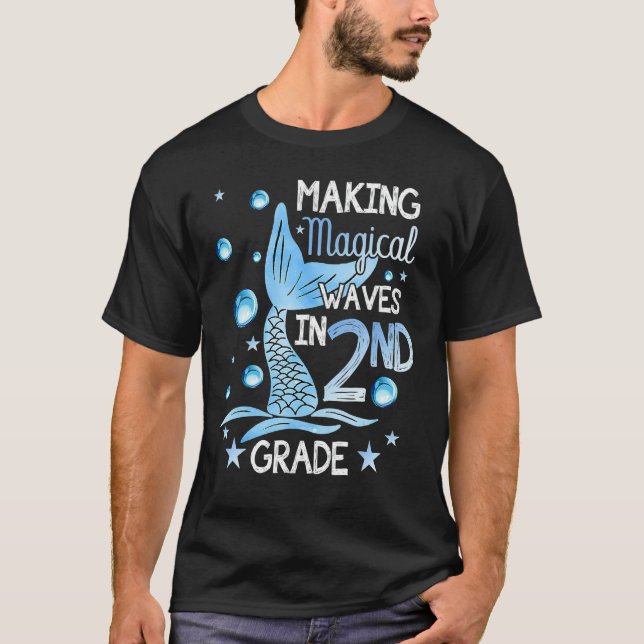 Skapar Magic Vågar i Sjöjungfru  2:a Klass T Shirt (Framsida)