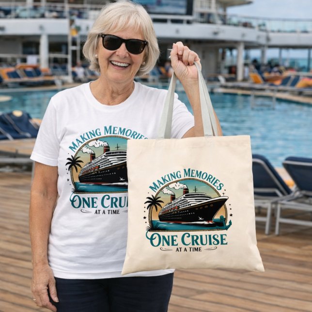Skapar Minnen En Kryssning i Taget Tygkasse (Customizable Cruise Bag for family reunion.  See Collection for matching shirts)