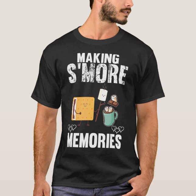 Skapar S'more Memories T Shirt (Framsida)