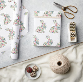Skära och blåa vildblommor påskharen presentpapper