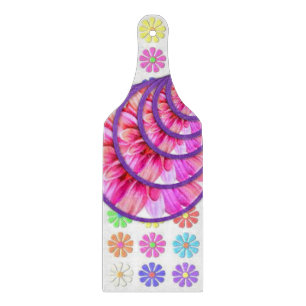 Skärbräda i glas med blommotiv