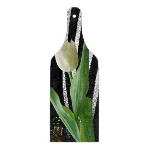 Skärbräda i glas med blommotiv tulpan