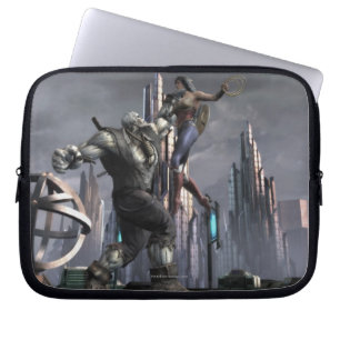 Skärmbild: Grundy mot kvinna Laptop Sleeve