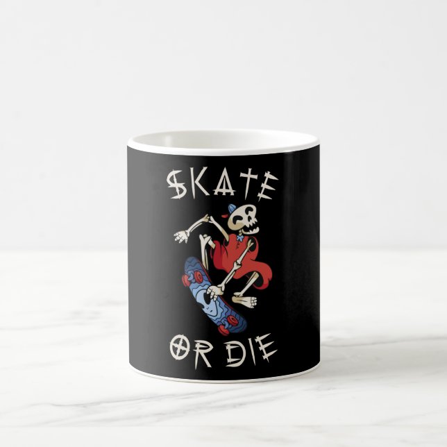 Skate eller die Grim Reaper Skeleton Skateboarder Kaffemugg (Center)