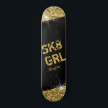 Skate Girl Black Guld Glitter Girly Personlig Mini Skateboard Bräda 18,5 Cm<br><div class="desc">Svart och Guld Skateboard-Personlig med "SK8 GRL"-textoffertdesign och namn-anpassning som tillval har en fet stil med gnistra tryckt grafik med glitterelaterade skateboard som är infekterad med en sportig design,  perfekt som en Glitter,  keepsaké eller skateboard-skateboard till använda vid parken.</div>