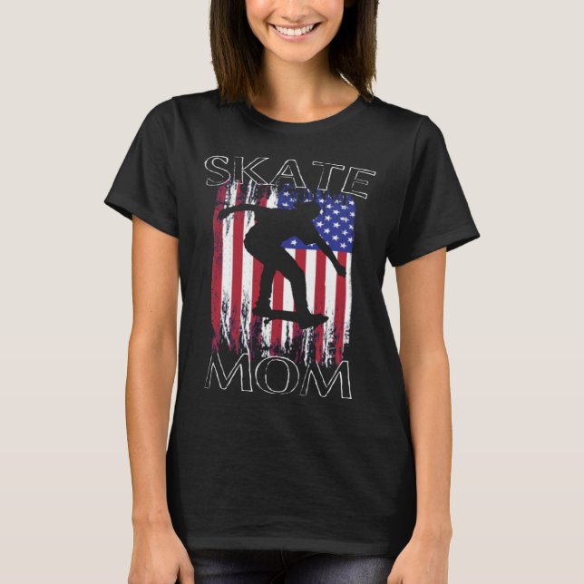 Skate Mom Fun Patriotic American Flag Retro Skate T Shirt (Framsida)