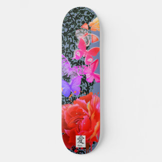 SKATEBOARD BLACK SNÖRE BUTTERFLY OCH RO
