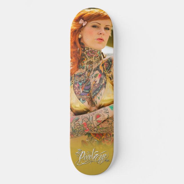 Skateboard Deck i Pixeleye-Katy Guld (Framsida)