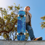 Skateboard Deck med design av konstnären J. Mummey<br><div class="desc">Den här skateboard Däcken visningar en utskrift av en akryl på målarduk som heter "Säker,  Up High" av konstnären J. Mummey. Bam! Ta din lek till nästa nivå. Världen väntar på dig,  dyker upp och har en explosion:)</div>