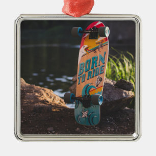Skateboard, född till strand julgransprydnad metall