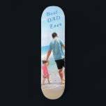 Skateboard för fototext - Bästa PAPPA någonsin<br><div class="desc">Anpassningsbar Photo - Din egen design - Speciell - Personlig Far / Underordnad / Familj / Vänner eller Personlig gåva - Lägg till foto / text - Ändra storlek och flytta eller ta bort och lägg till inslag / bild med anpassning verktyg. Välj/lägg till ditt favoritteckensnitt/text färg ! Du kan...</div>