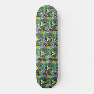 Skateboard för lila och Gult