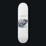 Skateboard för Personlig Script Namn Varg Pack<br><div class="desc">Ditt namn i ett trendig-skript med stil-typsnitt med en vattenfärgsförpackning med varger för vild på springa.</div>
