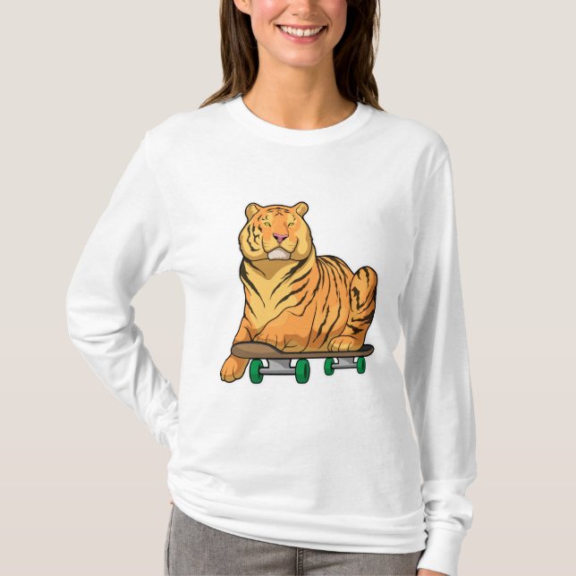 Skateboard för tigerSkater T Shirt (Framsida)