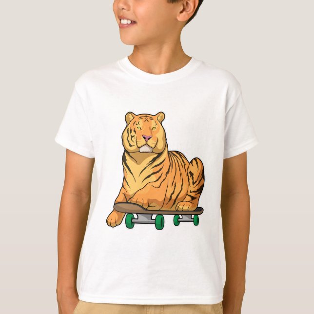 Skateboard för tigerSkater T Shirt (Framsida)