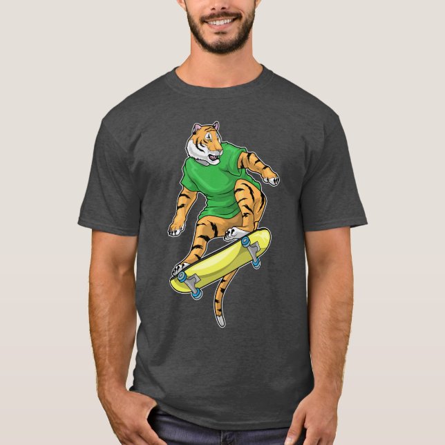 Skateboard för tigerSkater T Shirt (Framsida)