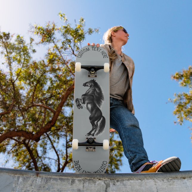 Skateboard för vild Rearing Horse med Anpassningsb (Utomhus 1)