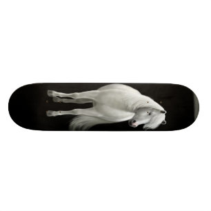 Skateboard för vildvitMustang
