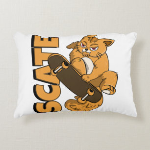Skateboard Kattunge - Orange Cat in Action Prydnadskudde