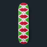 Skateboard med flagga av Burundi<br><div class="desc">Lägg till ett burundiskt pride till ditt skateboardingredskap med vår exklusiv skateboard som har flagga Burundi! Skateboard, som är uppgjord med stor noggrannhet, är mer än bara en funktionell fråga, det är en firande av Burundis kulturarv och kulturella pride. Den sjudande designen visningar den ikoniska burundiska flagga och skapar den...</div>