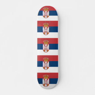 Skateboard med flagga av Serbien
