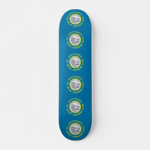 Skateboard med flagga av South Dakota