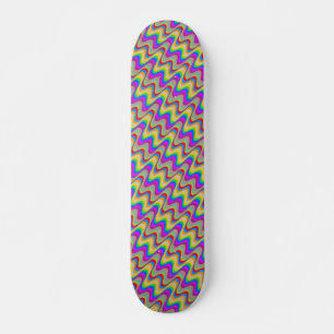 Skateboard med mycket Coola och färgade former