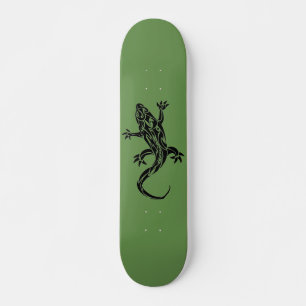 Skateboard of Tribal Tattoo Gecko Grönt