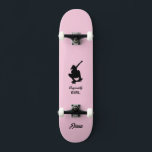 Skateboard "Originally Girl"<br><div class="desc">Skateboard-däcket "Originally Girl" är ett unikt och nytt märke som jag skapar. Du kan anpassa den med namn som du vill, till exempel "Stonewall" eller "Eskimo". Det är lätt, smidigt och flexibelt - perfekt för flickor som vill lära sig att skrida! slicka på Information, rulla ner och tryck på länken...</div>
