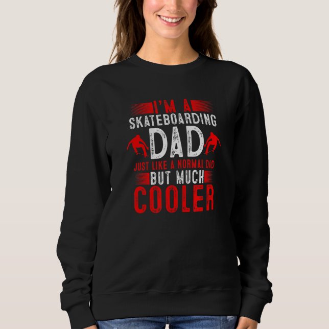 Skateboard Pappa som en Normal Pappa Only Coola Fa T Shirt (Framsida)