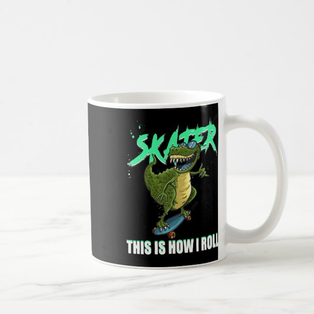 Skateboard T-Rex Dinosaur Så här rullar jag Skateb Kaffemugg (Höger)