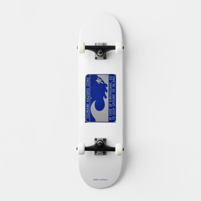 Skateboard - tsunami zon (Framsida)