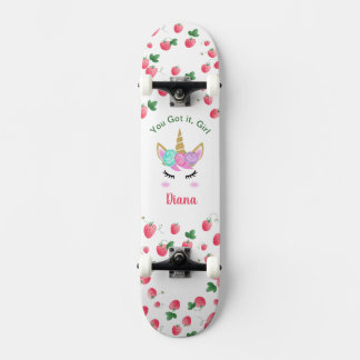 Skateboard Unicorn-jordgubbsodling med namn