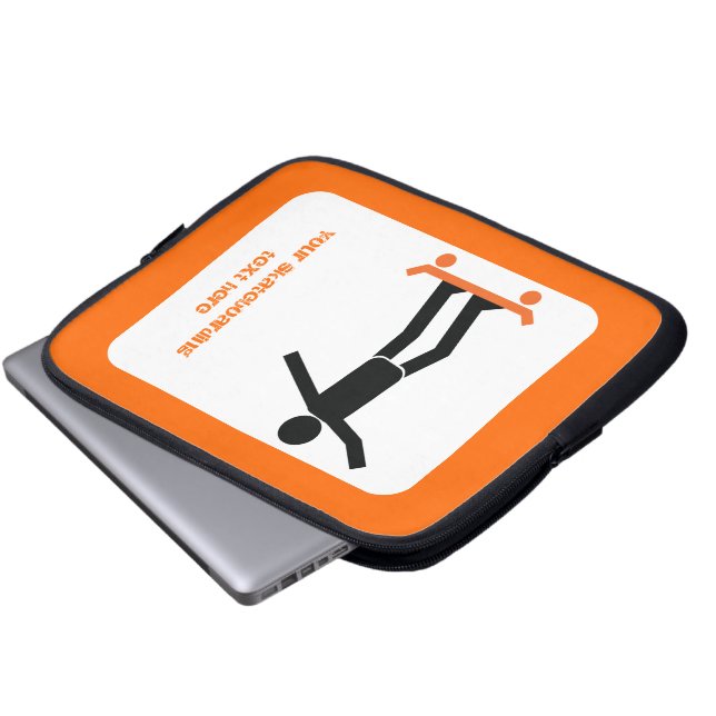 Skateboarder på sin anpassningsbar på skateboard laptop fodral (Framre botten)