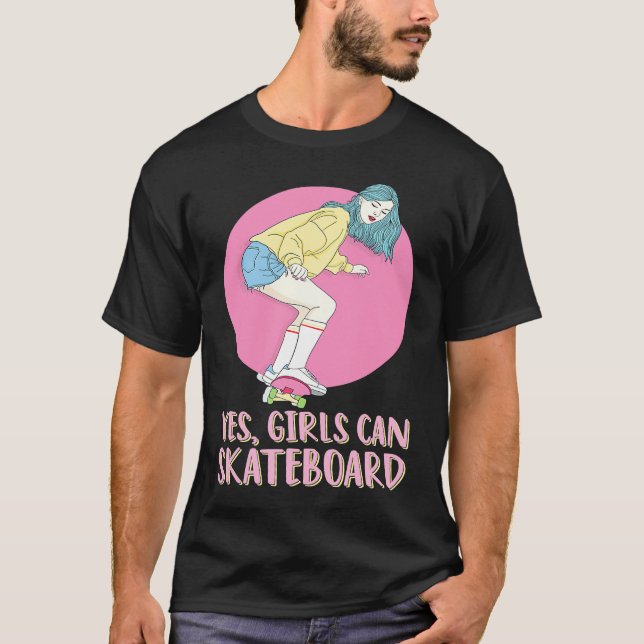 Skateboarder Skater Girl 80s Pastel Yes Girls Can  T Shirt (Framsida)