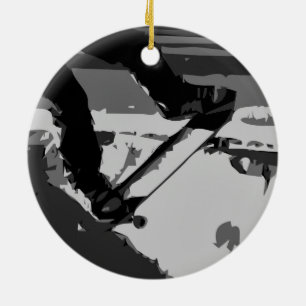 Skateboarding i halvrör julgransprydnad keramik