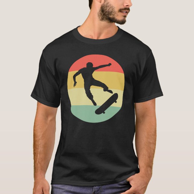 Skateboarding Vintage Gift T-Shirt (Framsida)