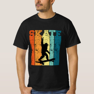 skater för vintagens återgång till solnedgång med t shirt