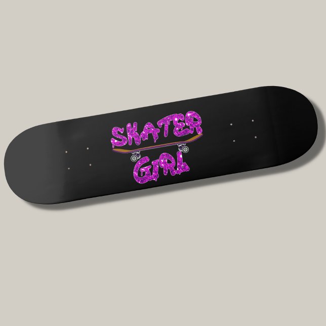Skater Girl Lila Rosa Skateboard (Skapare uppladdad)